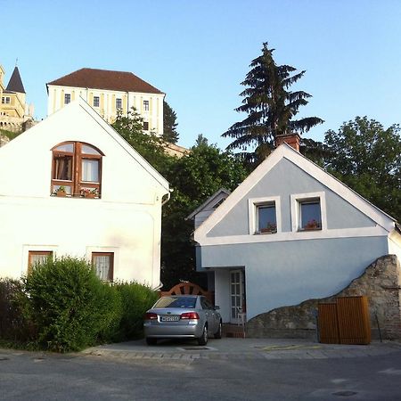 Galeria Villa Veszprém Rum bild