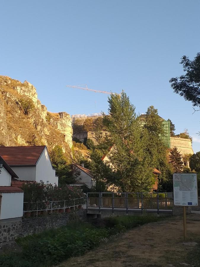 Galeria Villa Veszprém Exteriör bild